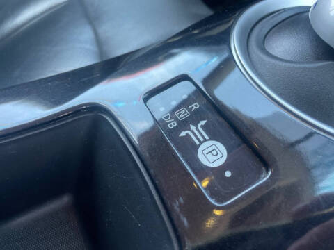 2015 Nissan LEAF S