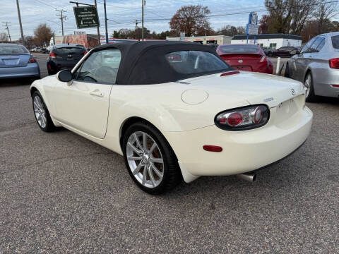 2006 Mazda MX-5 Miata Grand Touring