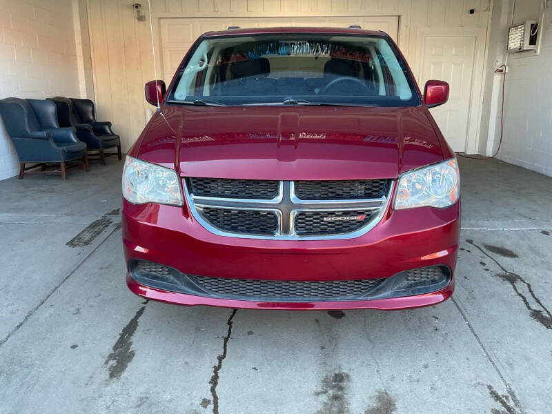 2015 Dodge Grand Caravan for sale at ICT AUTO in Wichita KS