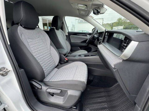 2025 Volkswagen Tiguan S 4Motion