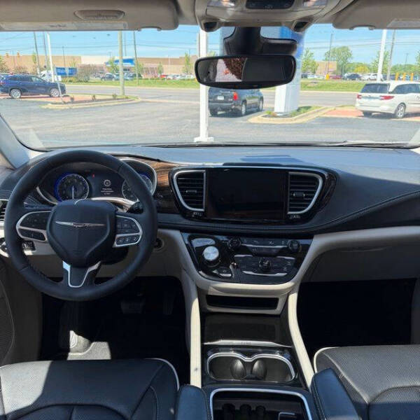 2024 Chrysler Pacifica Limited