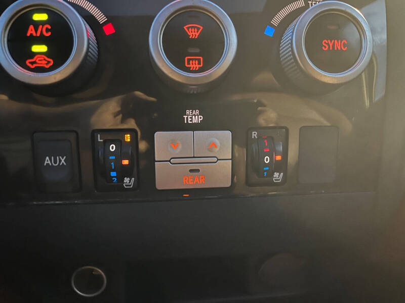 2008 Toyota Sequoia Platinum