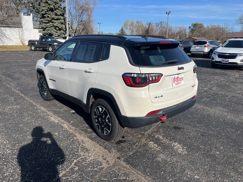 2020 Jeep Compass 9