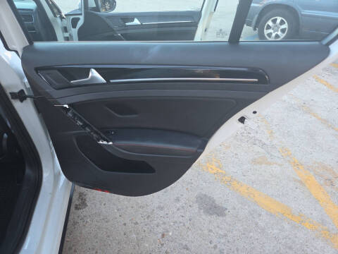 2015 Volkswagen Golf GTI SE