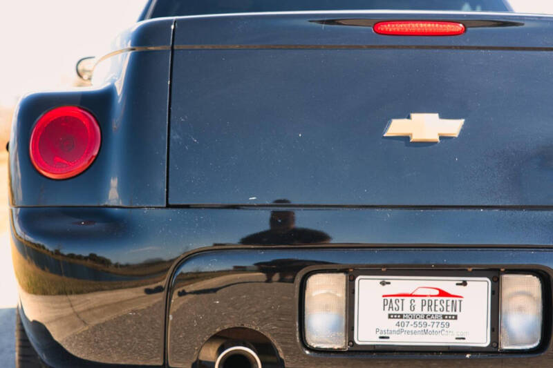 2004 Chevrolet SSR LS