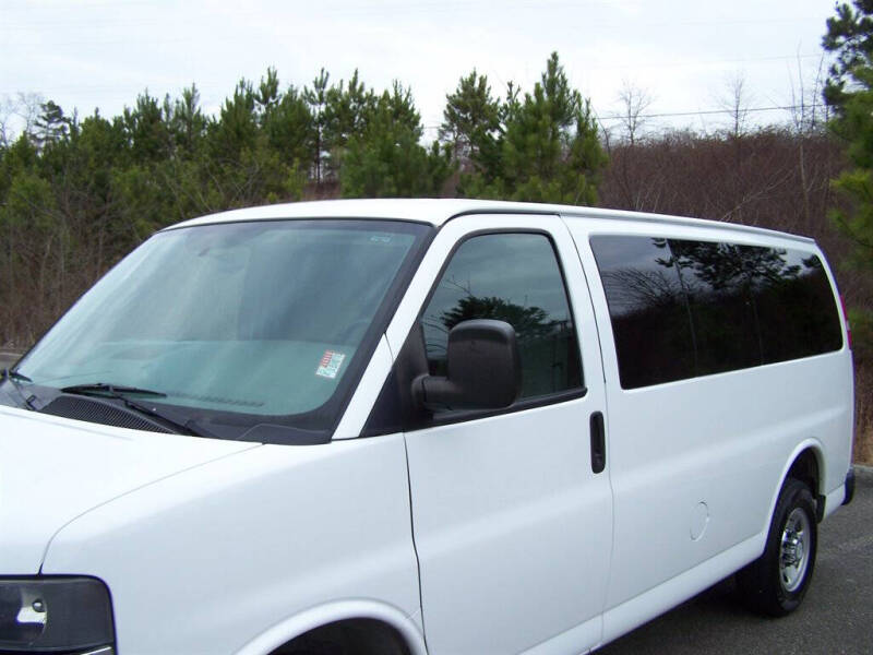 2017 Chevrolet Express LT 2500