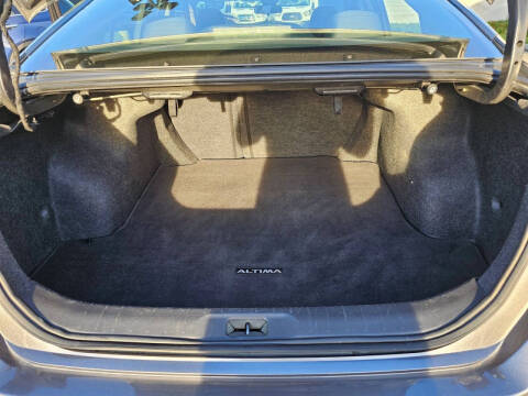 2023 Nissan Altima 2.5 SV