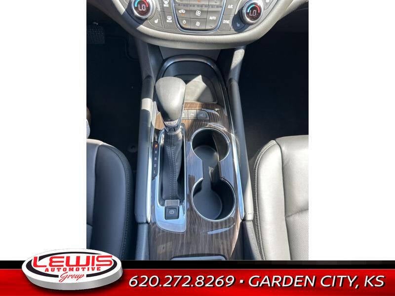 2025 Chevrolet Malibu for sale at Lewis Chevrolet of Garden City in Garden City, KS