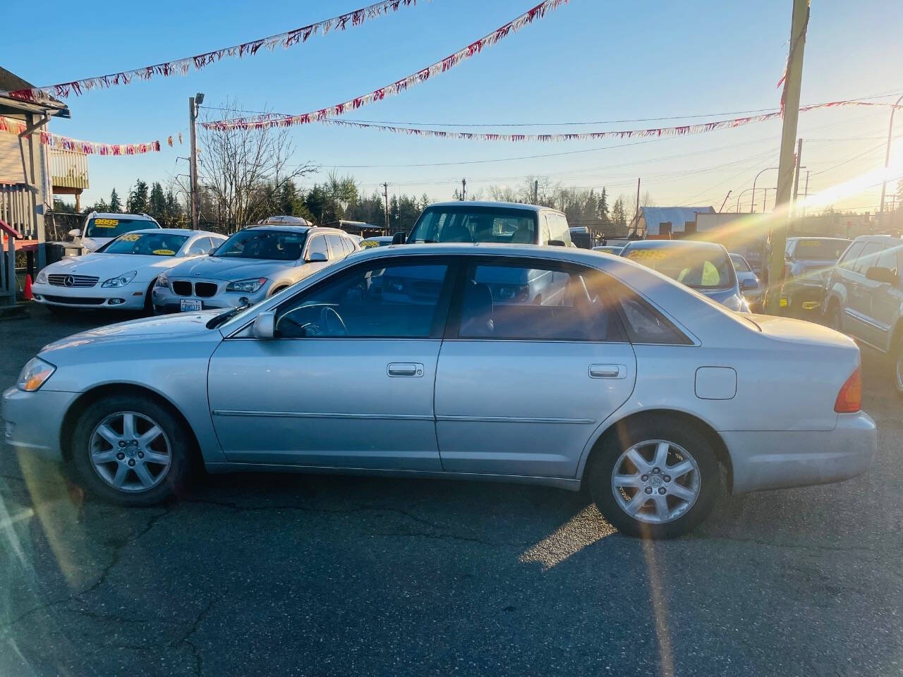 2001 Toyota Avalon for sale at New Creation Auto Sales in Everett, WA