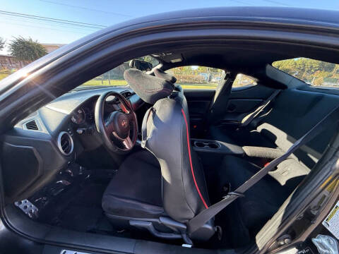 2013 Scion FR-S 10 Series