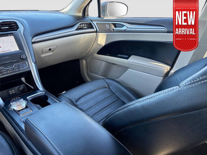 2019 Ford Fusion Hybrid SE