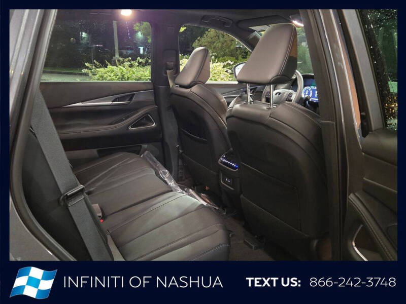 2027 Infiniti QX60 Luxe