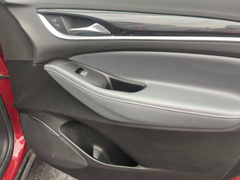 2018 Buick Enclave Essence