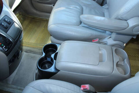 2004 Toyota Sienna XLE Limited 7 Passenger