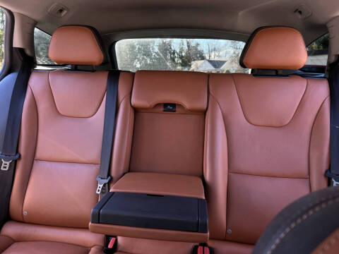 2015 Volvo V60 Cross Country T5 Platinum