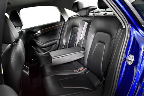 2016 Audi A4 2.0T quattro Premium Plus