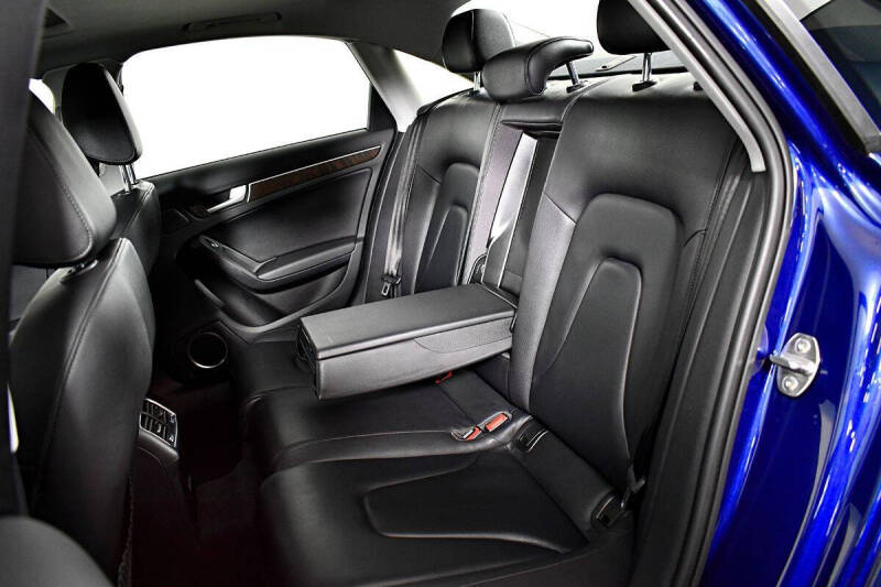 2016 Audi A4 2.0T quattro Premium Plus