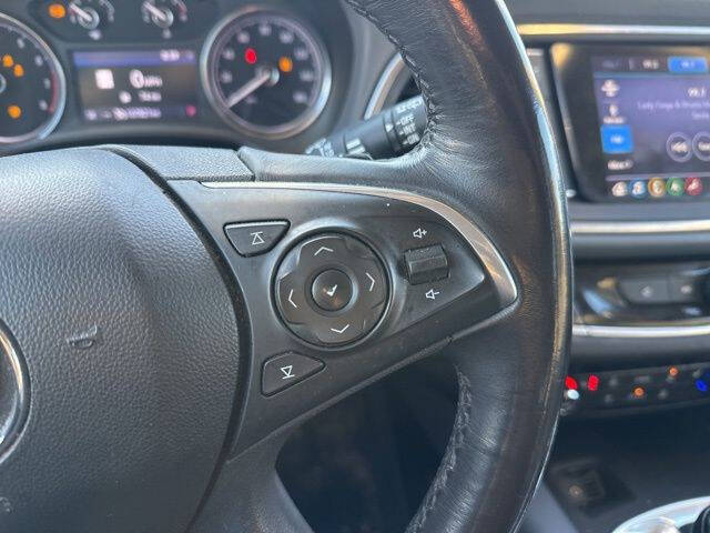 2020 Buick Enclave Essence