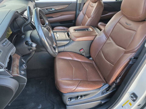 2015 Cadillac Escalade ESV Luxury