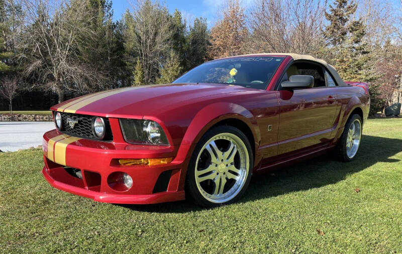 2005 Ford Mustang for sale at Cody's Classic & Collectibles, LLC in Stanley WI