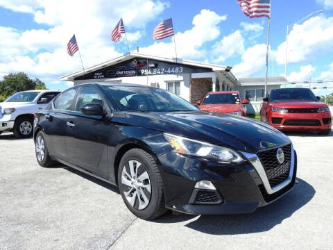 2021 Nissan Altima for sale at One Vision Auto in Hollywood FL