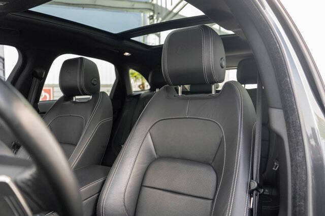 2017 Jaguar F-PACE S