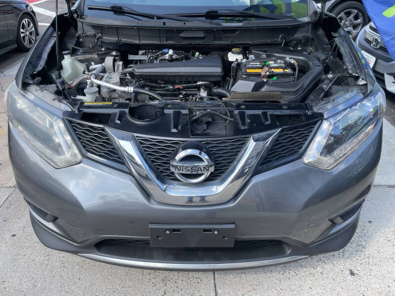 2015 Nissan Rogue SV