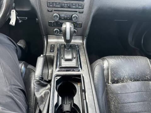 2013 Ford Mustang V6