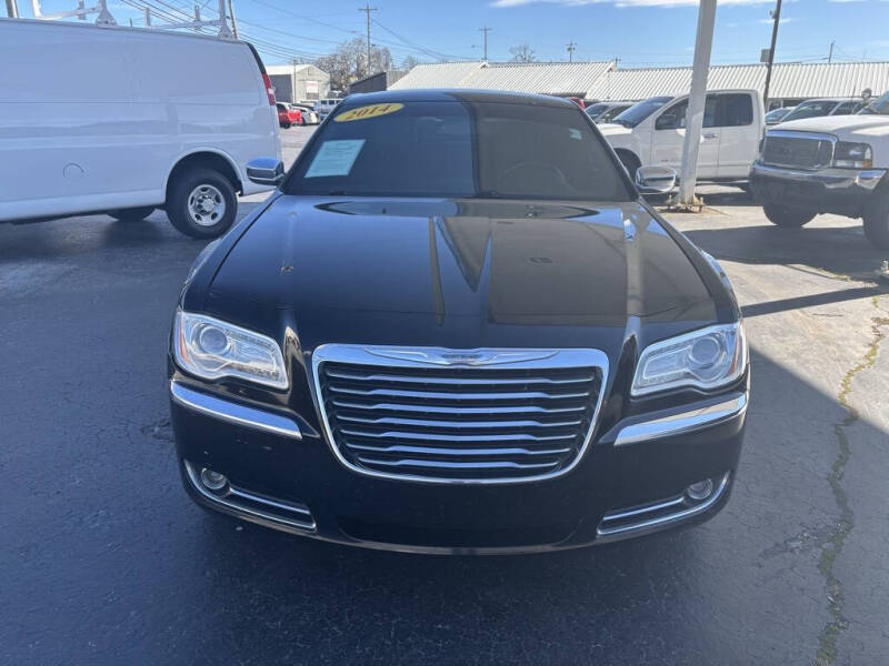 2014 Chrysler 300 C