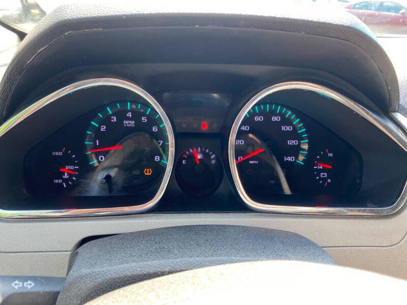 2011 Chevrolet Traverse LTZ