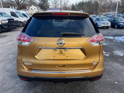 2015 Nissan Rogue SV