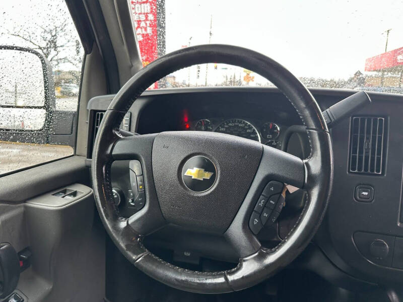 2020 Chevrolet Express 2500
