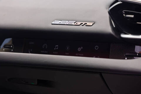 2025 Ferrari 296 GTS