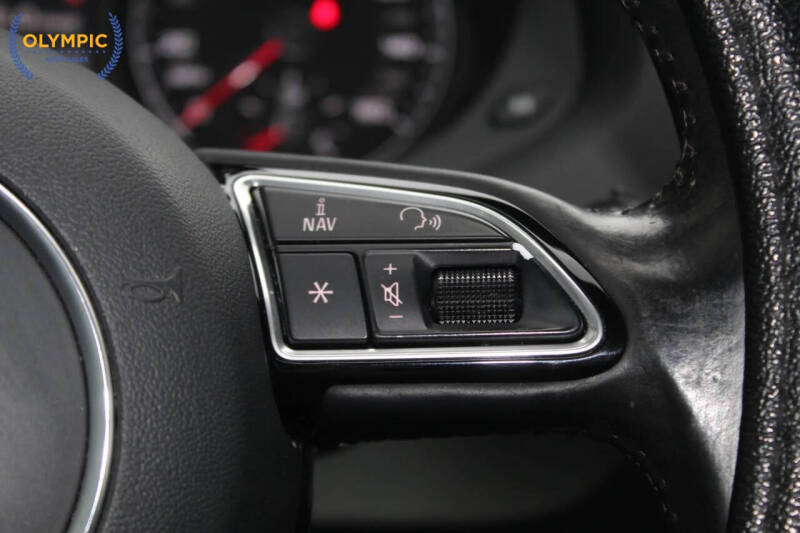 2016 Audi Q3 2.0T quattro Premium Plus