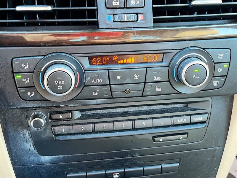 2011 BMW 3 Series 328i