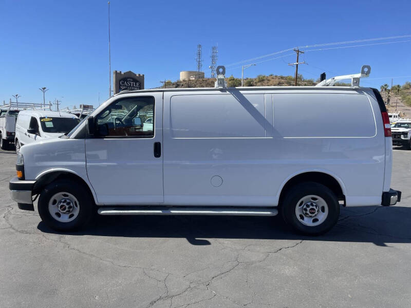 2024 GMC Savana 2500