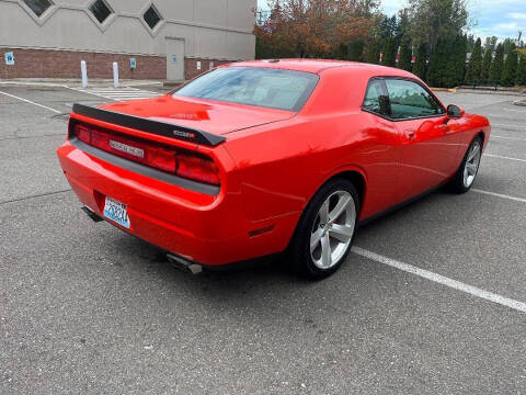 2009 Dodge Challenger SRT8