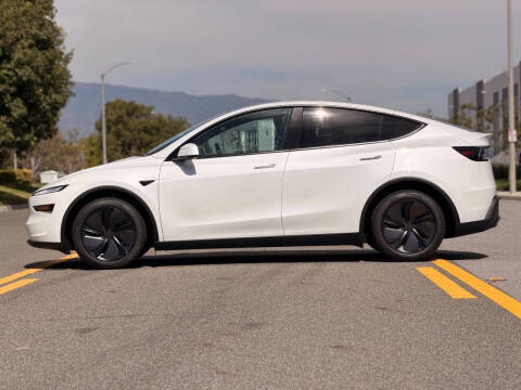2026 Tesla Model Y Long Range