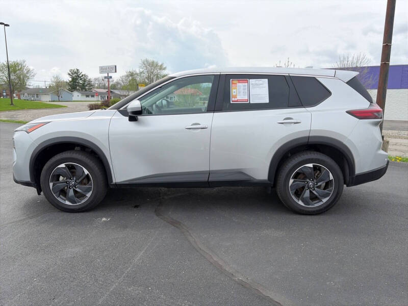 2024 Nissan Rogue SV