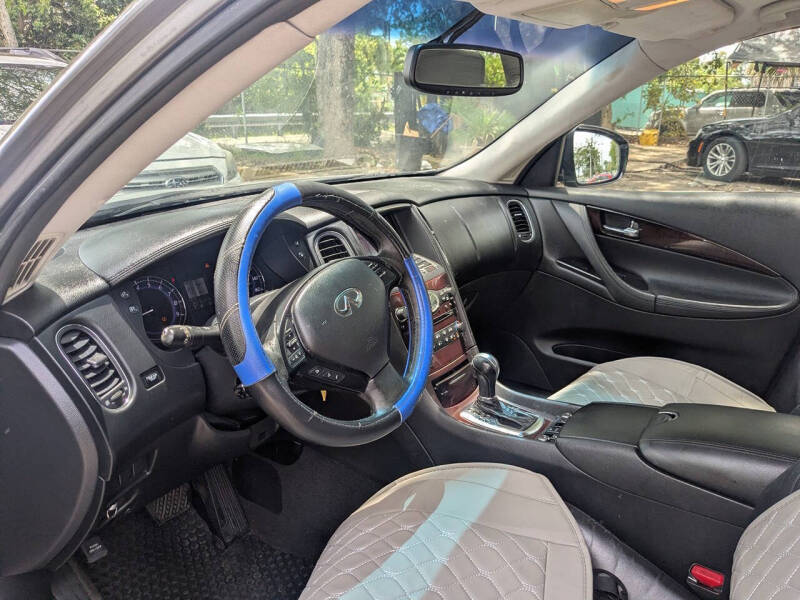 2013 Infiniti EX37 Journey