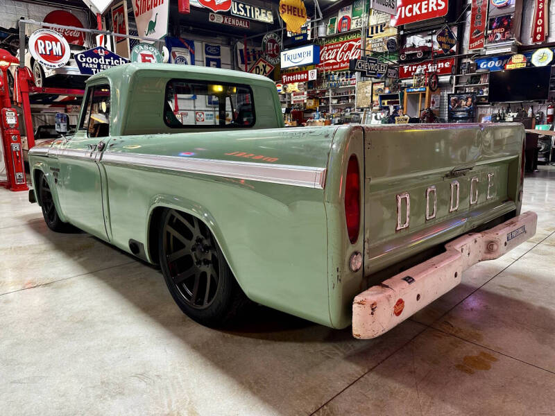 1967 Dodge D100 Pickup