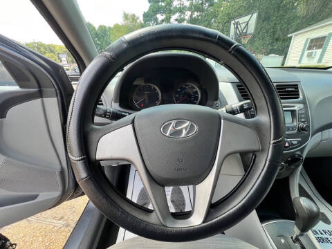 2017 Hyundai Accent SE