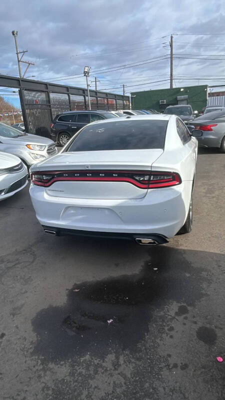 2019 Dodge Charger SXT