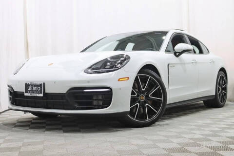2022 Porsche Panamera