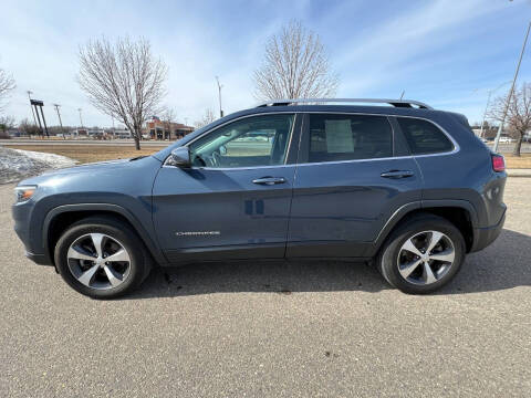 2021 Jeep Cherokee for sale at Atlas Auto in Grand Forks ND