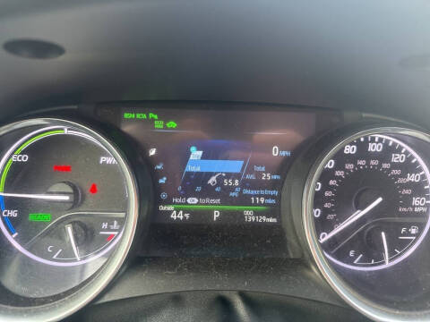 2018 Toyota Camry Hybrid XLE