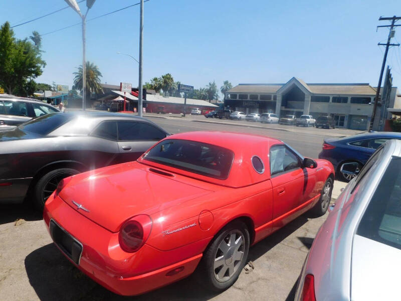 2002 Ford Thunderbird Deluxe