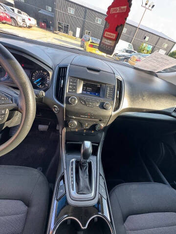 2017 Ford Edge SE