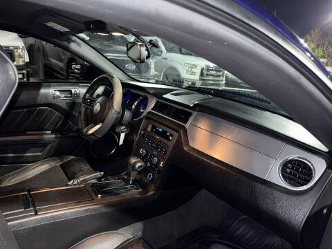 2011 Ford Mustang V6 Premium