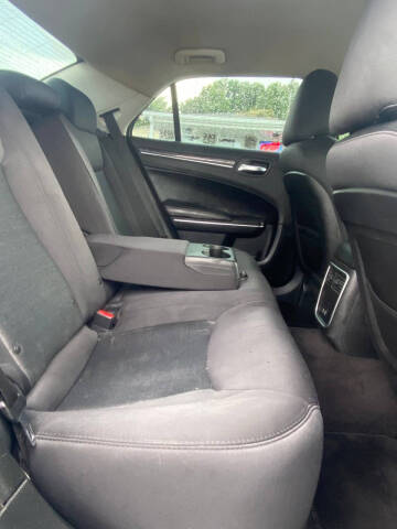 2018 Chrysler 300 Touring